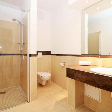 Jagdschloss Zu 10 公寓