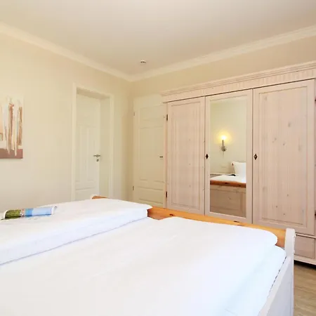 Jagdschloss Zu 10 * 霍恩宁多夫